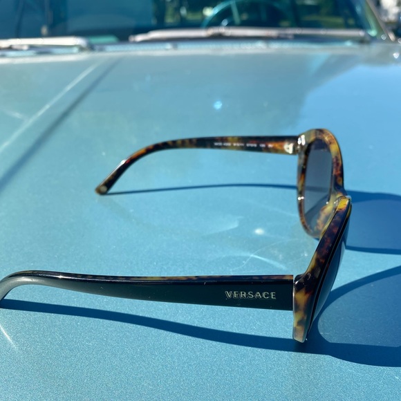 Versace Sunglasses - Picture 2 of 4